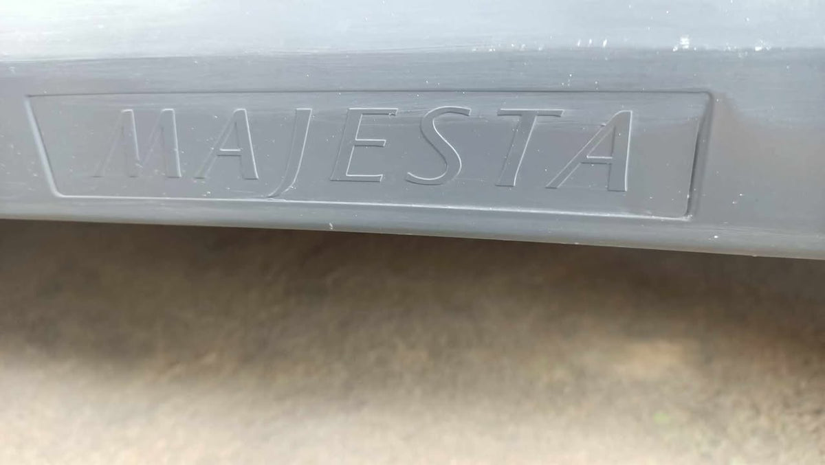 Modellista style lip kit Toyota Crown Majesta UZS186/187