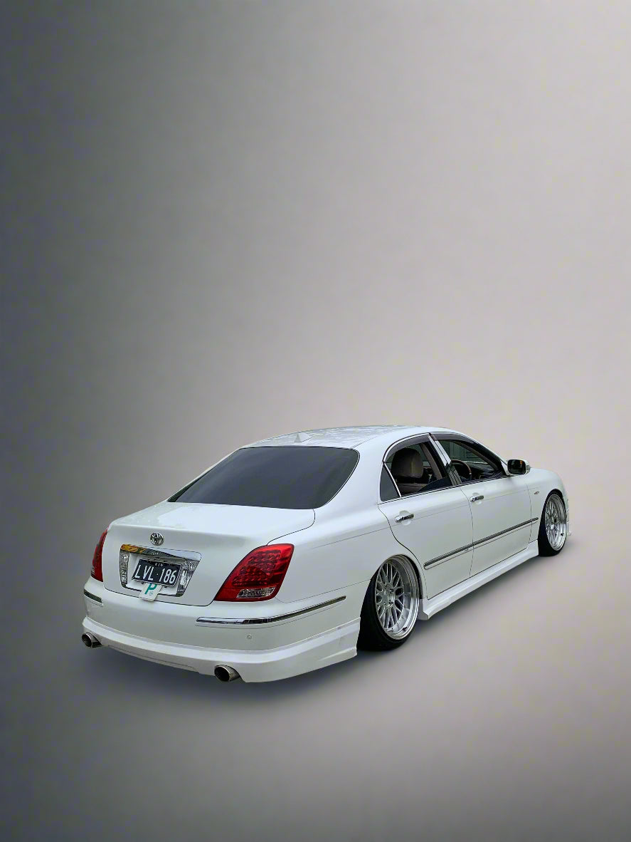 Modellista style lip kit Toyota Crown Majesta UZS186/187